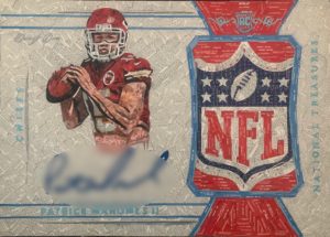 Patrick Mahomes 2017 Panini National Treasures Stars and Stripes Patch Autograph